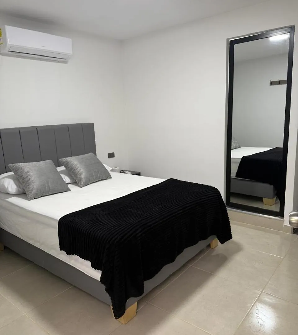 מדיין Hotel De Leon Estadio