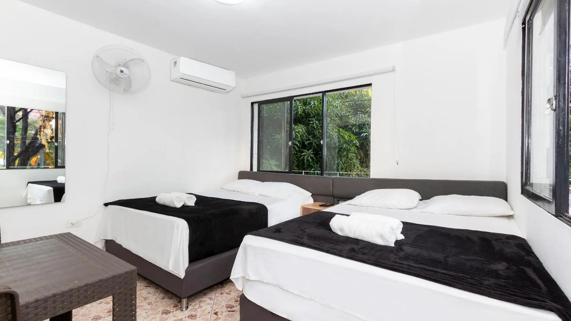 מדיין Hotel De Leon Estadio