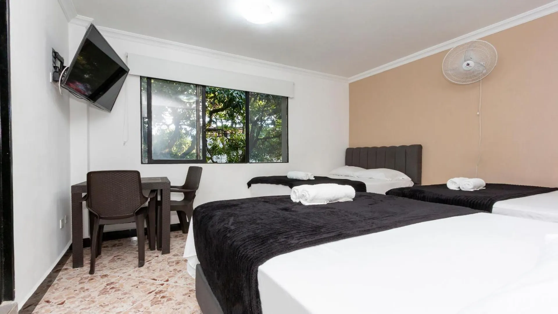 Hotel De Leon Estadio Medellín Colombia